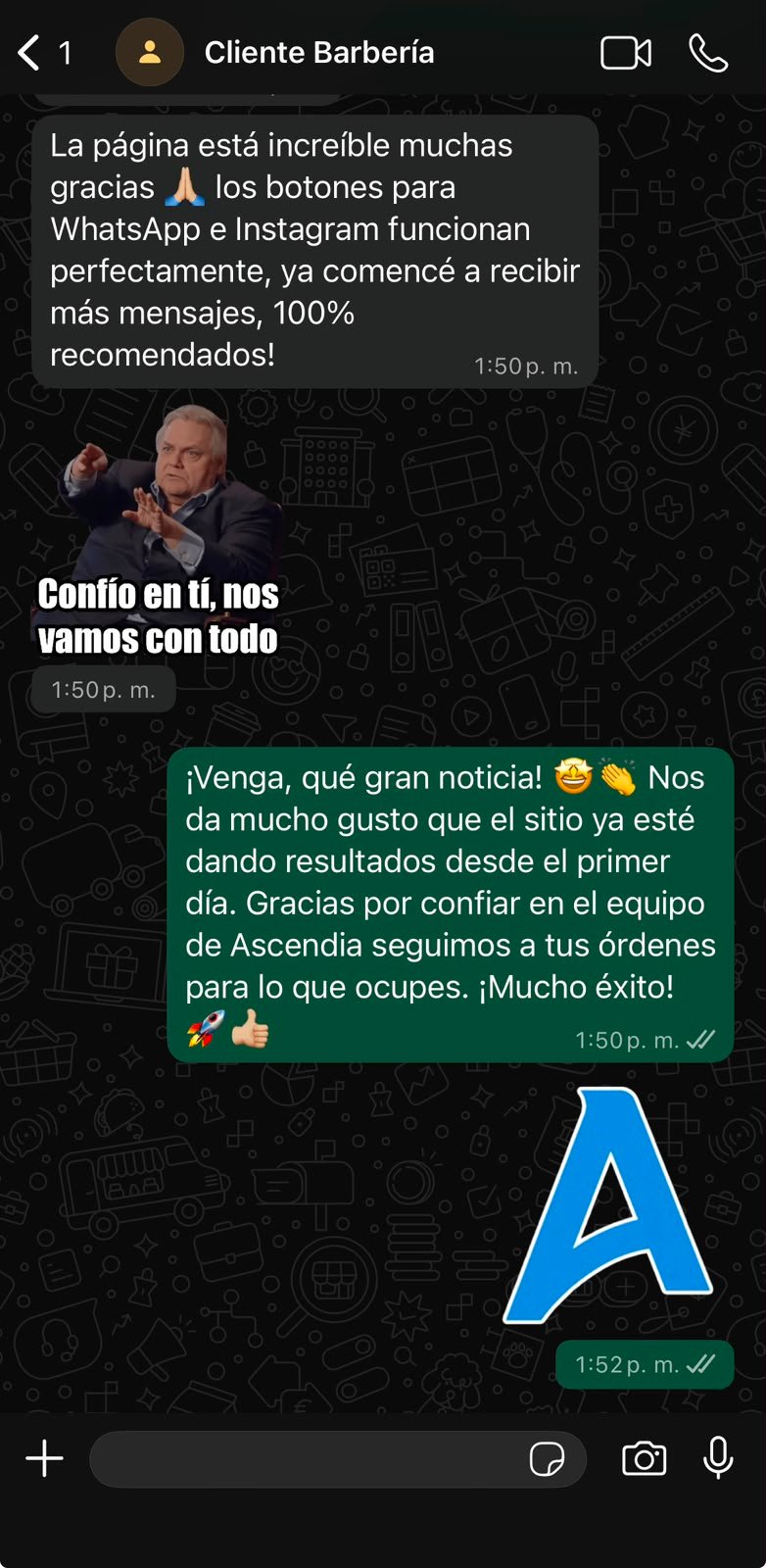 Captura de conversación de WhatsApp: cliente de una barbería agradece que la página y los botones de WhatsApp e Instagram ya le están generando más mensajes